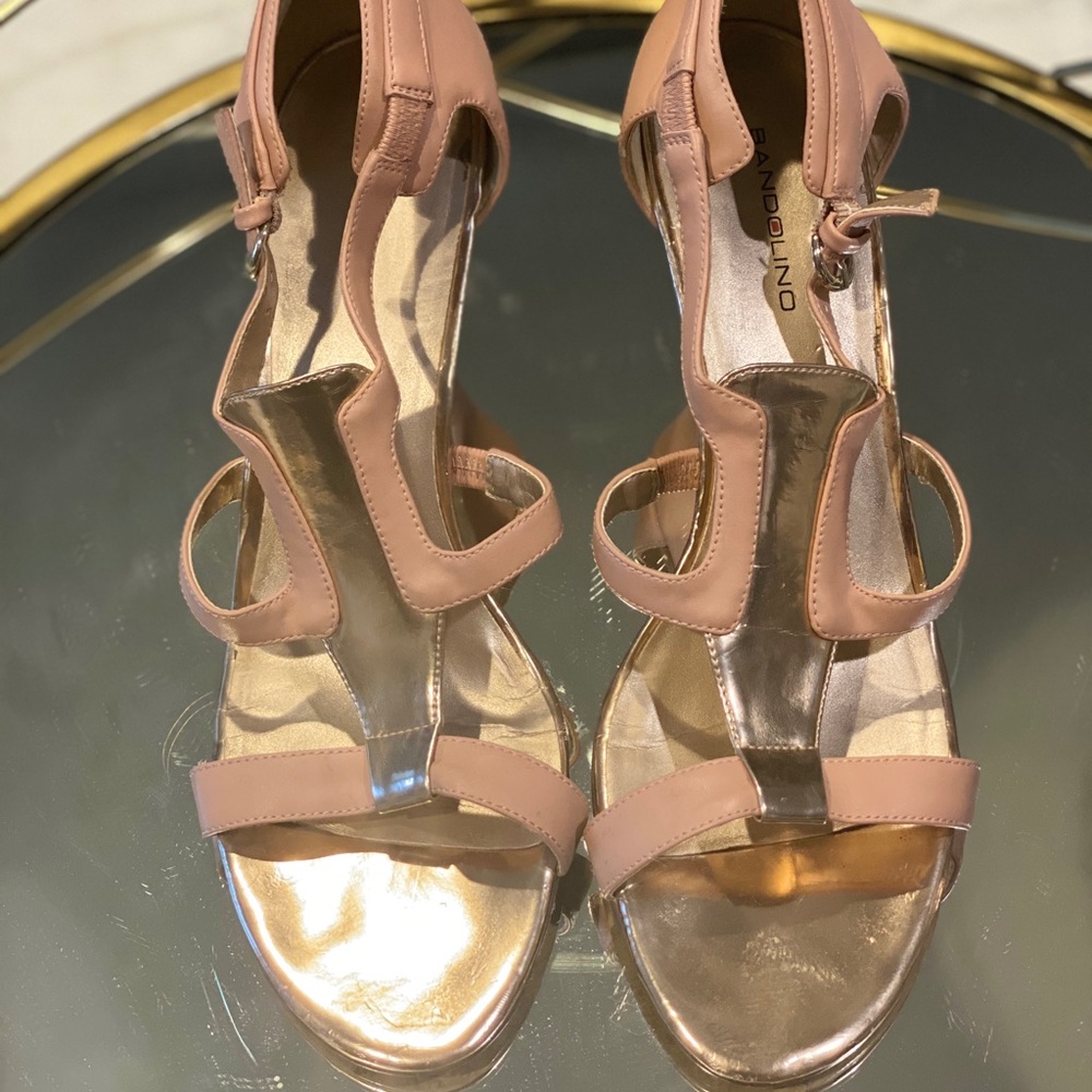 Bandolino Size 10 pink shoes